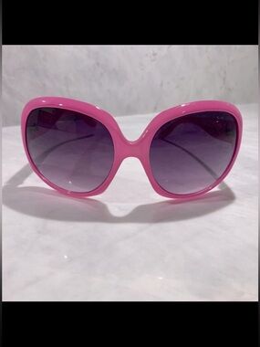 Vintage pink oversized sunglasses Italian design